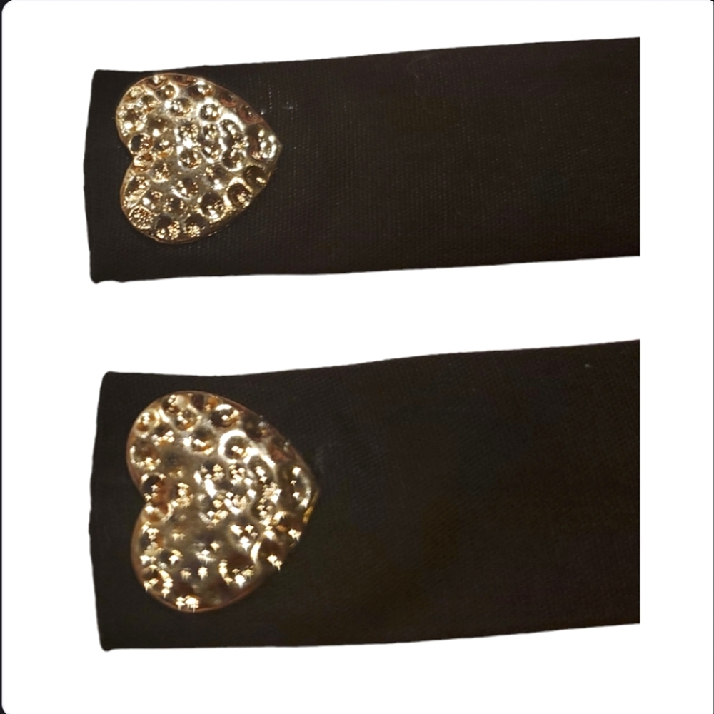 Poppy Clip Accessories - Picture 2 of 13